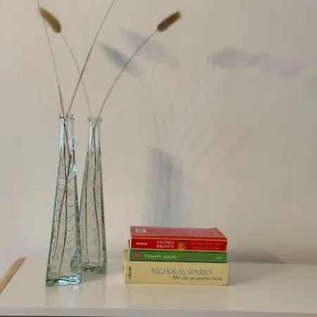 Апартаменти Zentrale In Sova 2 *