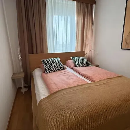 Zentrale In Sova 2 * Грац