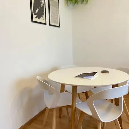 Apartamento Zentrale In Sova 2 *